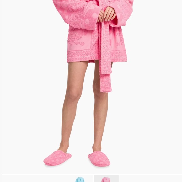 Versace Pink Robe - Picture 4 of 4